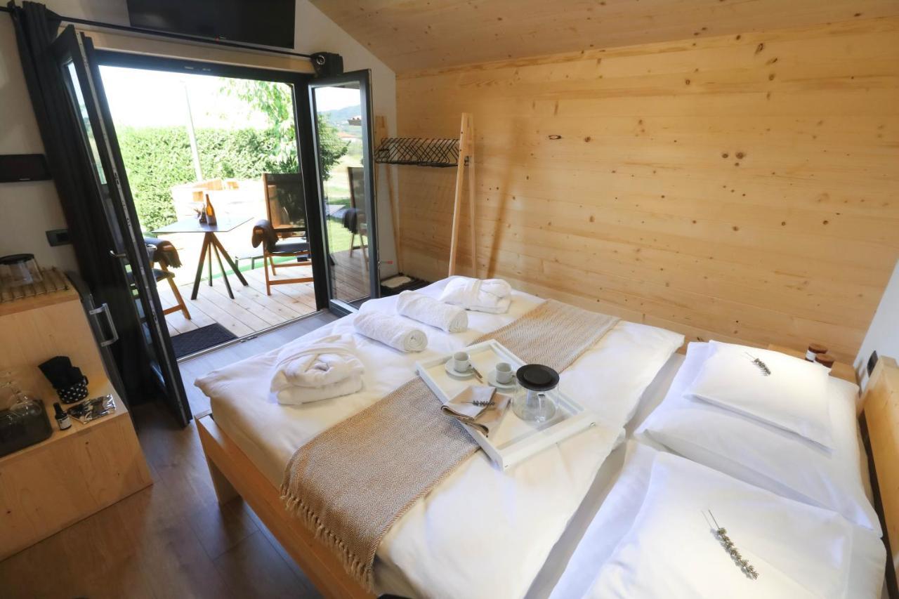 Healthy House Glamping Hotel Koper Eksteriør billede